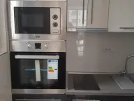 Izdavanje, trosoban stan, 80m², Centar, Novi Sad - image 15