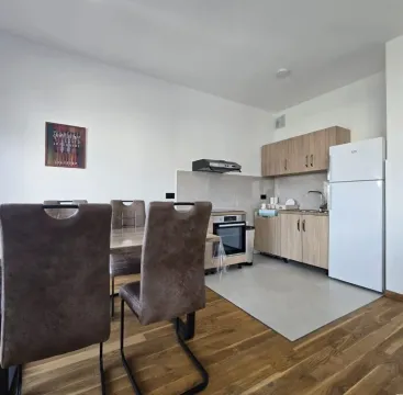 Prodaja, dvosoban stan, 71m², Gorica C, Podgorica - image 5