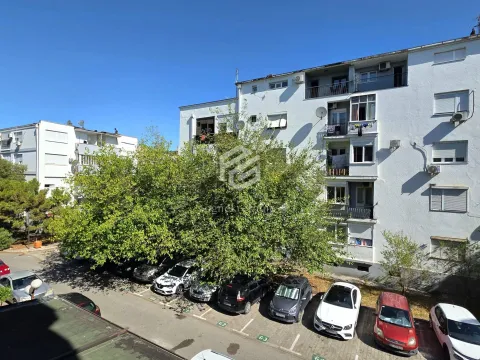 Rent, two bedroom apartment, 60m², Preko Morače, Podgorica - image 14