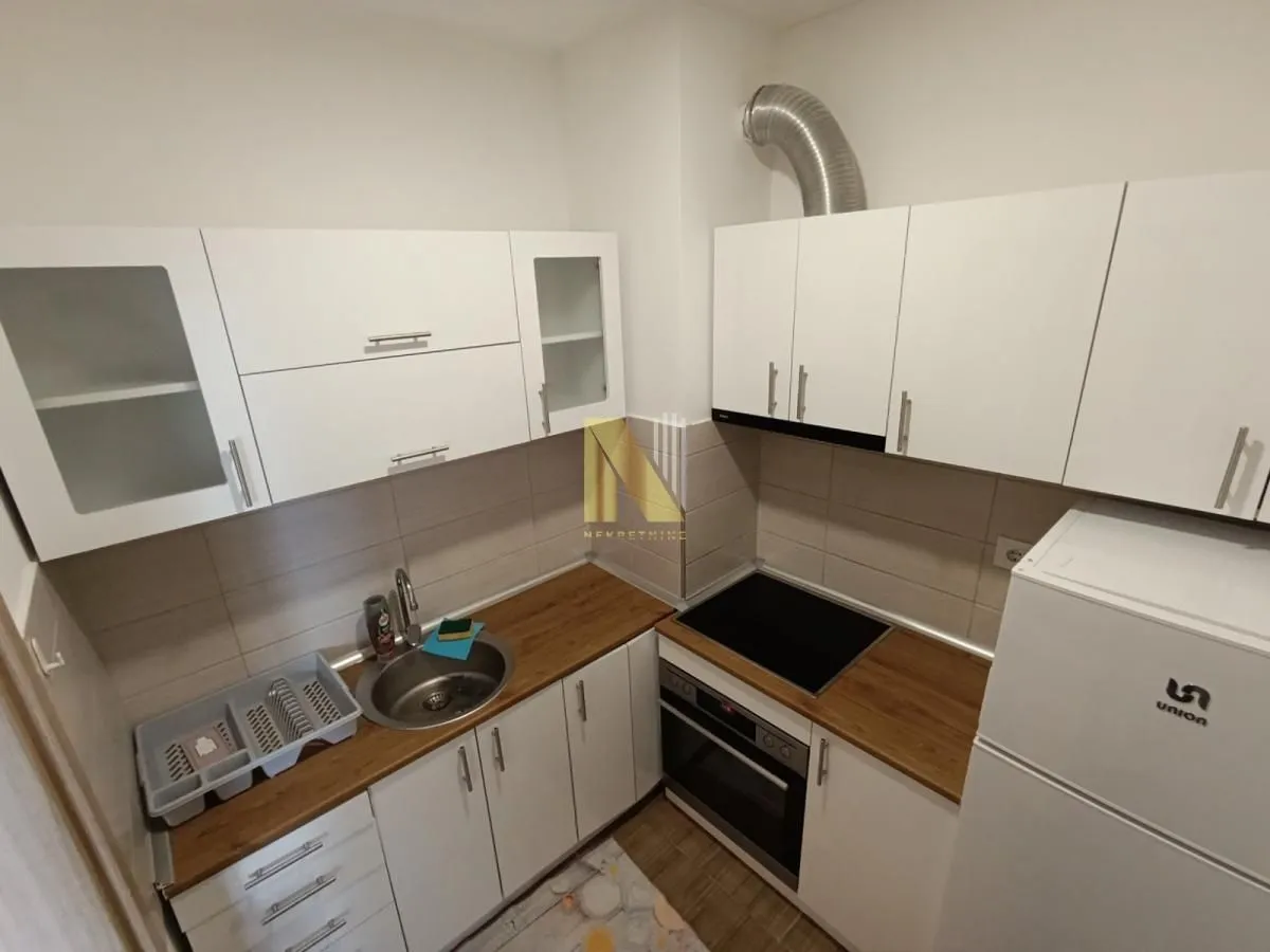 Izdavanje, jednosoban stan, 37m², Jugovićevo, Novi Sad Sve Podlokacije