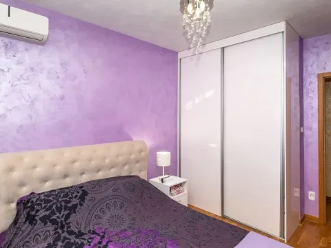 Izdavanje, trosoban stan, 98m², City Kvart, Podgorica - image 4