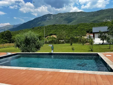 Sale, house, 180m², Radanovići, Kotor - image 15