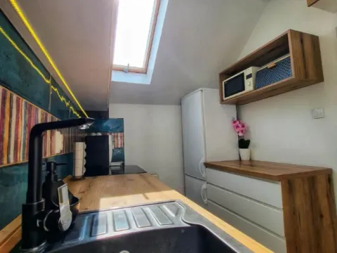 Prodaja, trosoban stan, 46m², Bulevar patrijarha Pavla, Novi Sad Sve Podlokacije - image 8