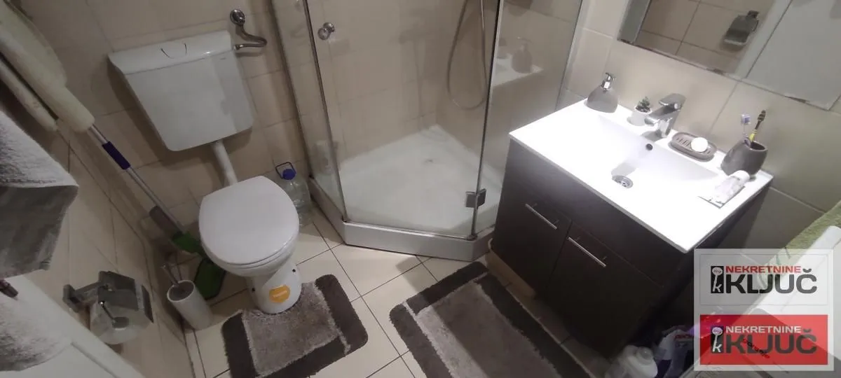 Prodaja, dvosoban stan, 48m², Bulevar patrijarha Pavla, Novi Sad Sve Podlokacije