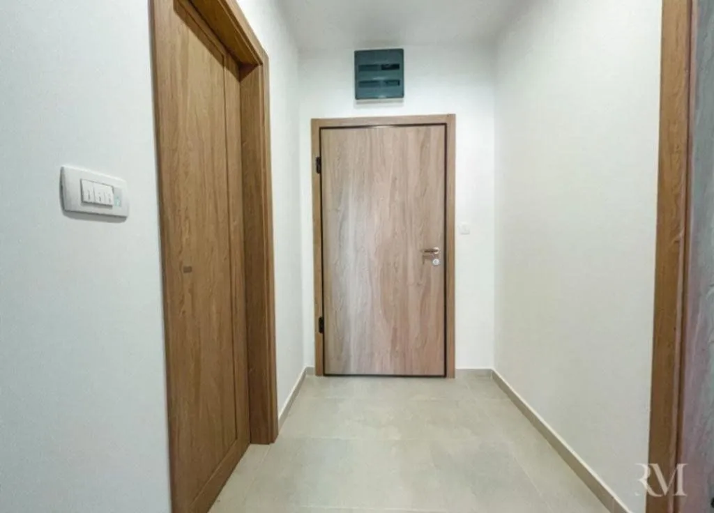 Izdavanje, jednosoban stan, 52m², Master Kvart, Podgorica