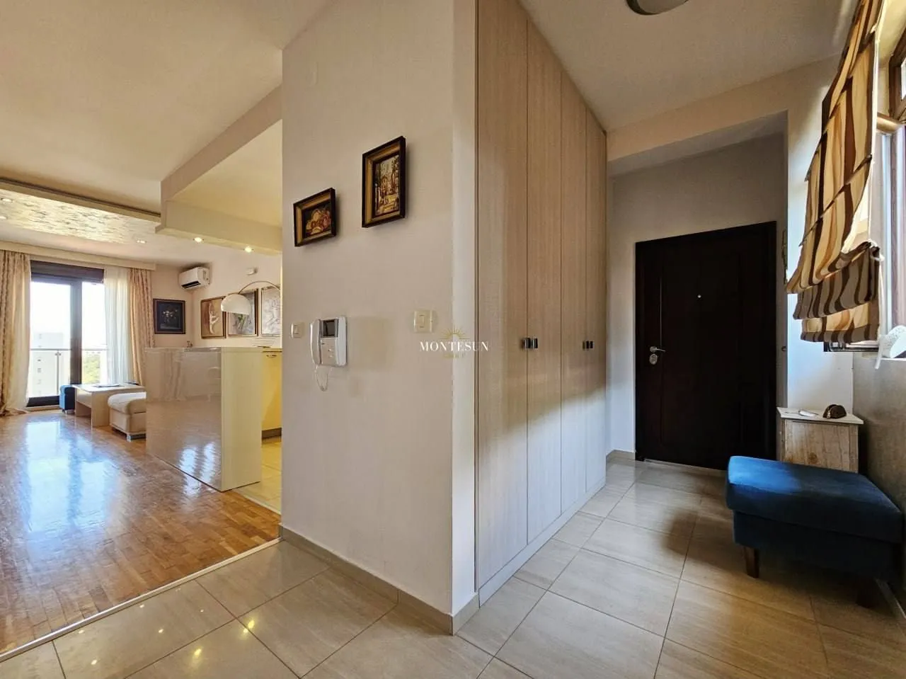 Rent, two bedroom apartment, 112m², Bečići, Budva