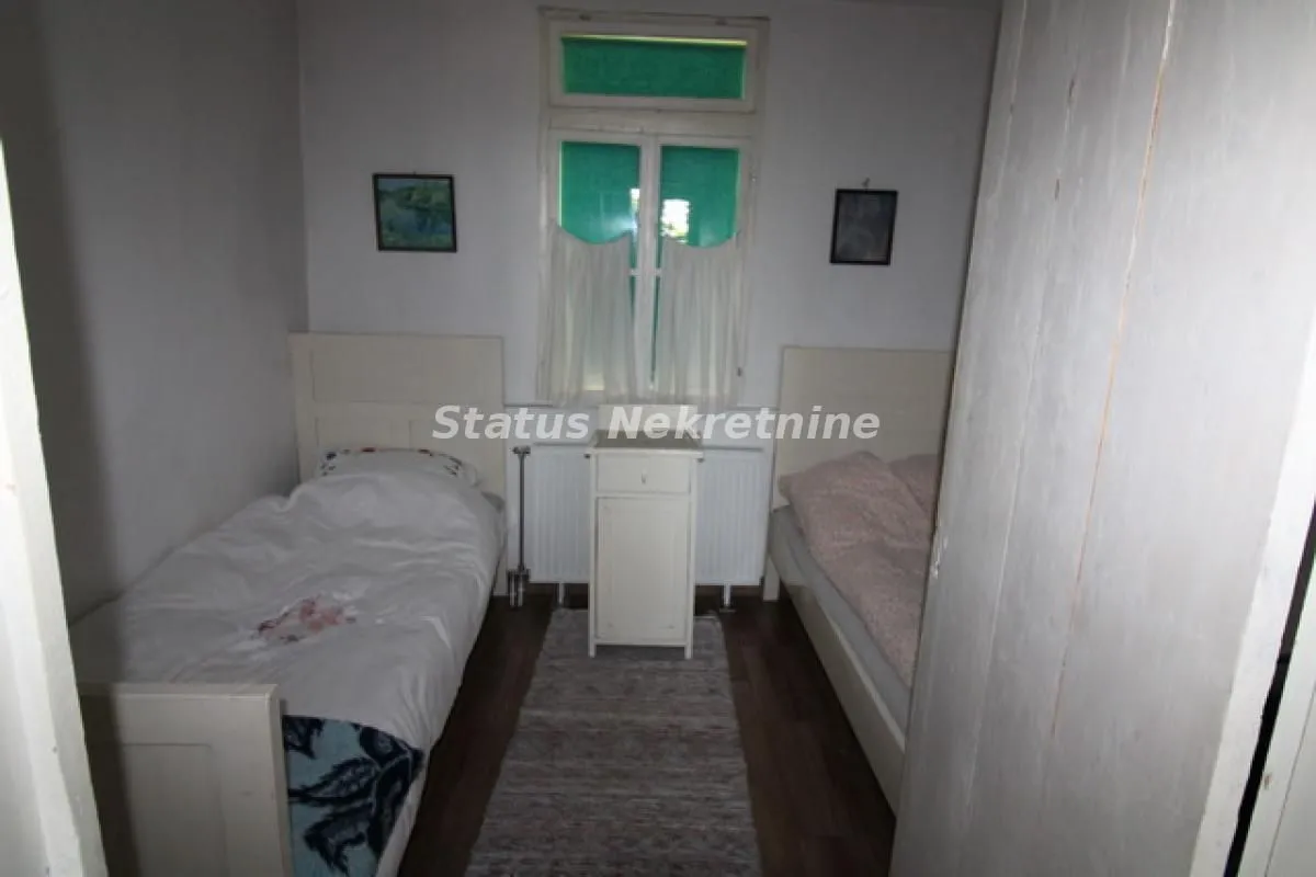 Izdavanje, poslovni prostor, 115m², Irig, Srbija