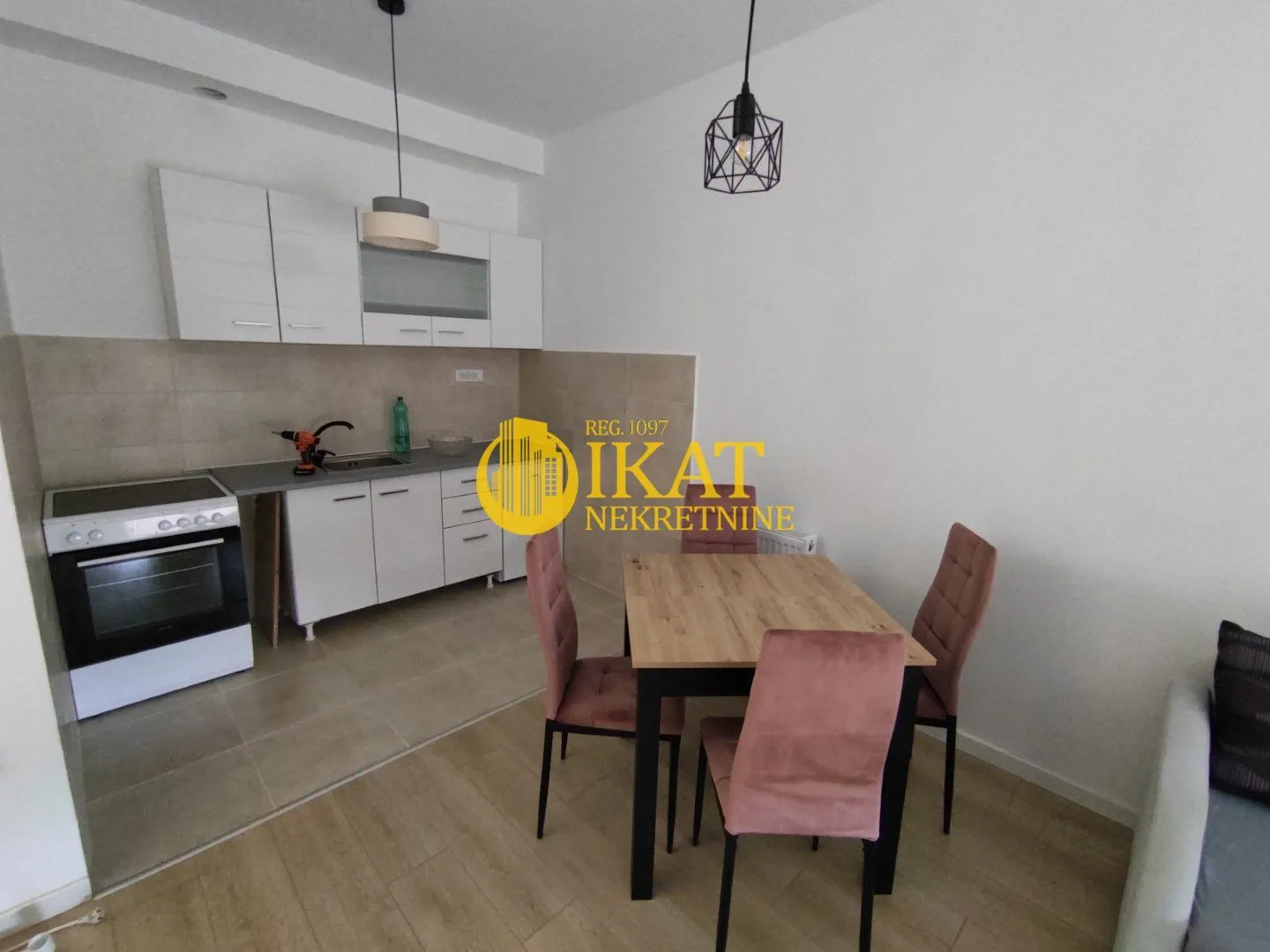 Prodaja, jednosoban stan, 43m², Mladenovac, Beograd
