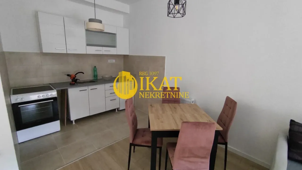 Prodaja, jednosoban stan, 43m², Mladenovac, Beograd