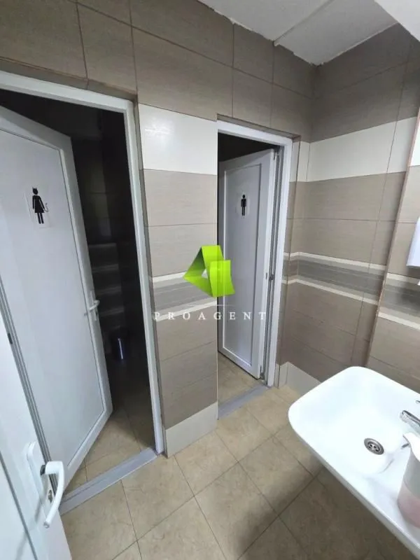 Rent, office space, 110m², Medijana, Niš