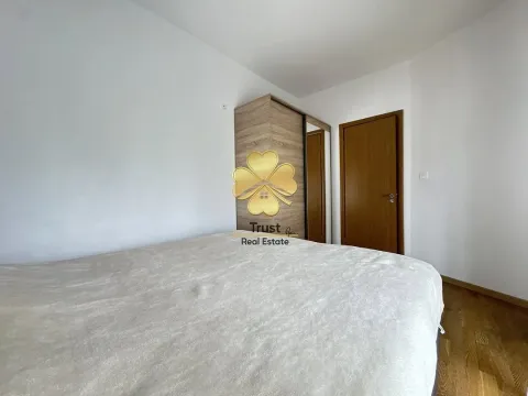 Izdavanje, dvosoban stan, 65m², Centar, Podgorica - image 10