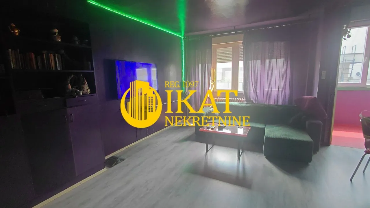 Prodaja, trosoban stan, 70m², Čubura, Beograd