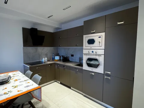 Sale, one bedroom apartment, 69m², Velika Plaža, Ulcinj - image 3