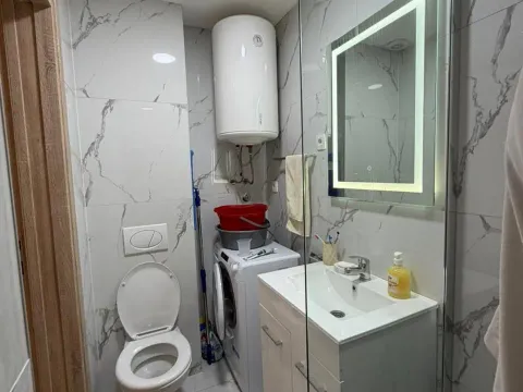 Sale, two bedroom apartment, 49m², Bečići, Budva - image 7