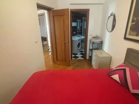 Izdavanje, dvosoban stan, 73m², Centar, Podgorica - image 2