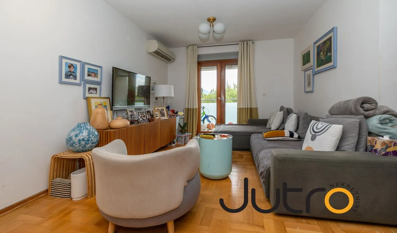 Prodaja, dvosoban stan, 68m², Podgorica, Crna Gora