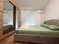 Rent, three bedroom apartment, 190m², Tološi, Podgorica - image 12