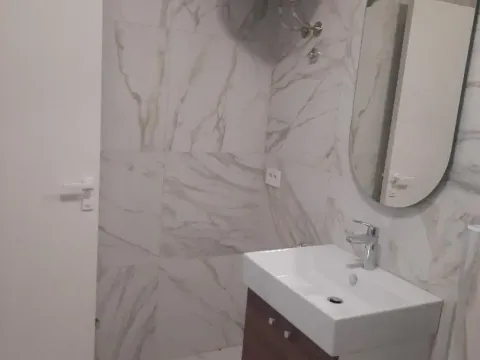 Prodaja, dvosoban stan, 50m², Sremska Mitrovica, Srbija - image 6