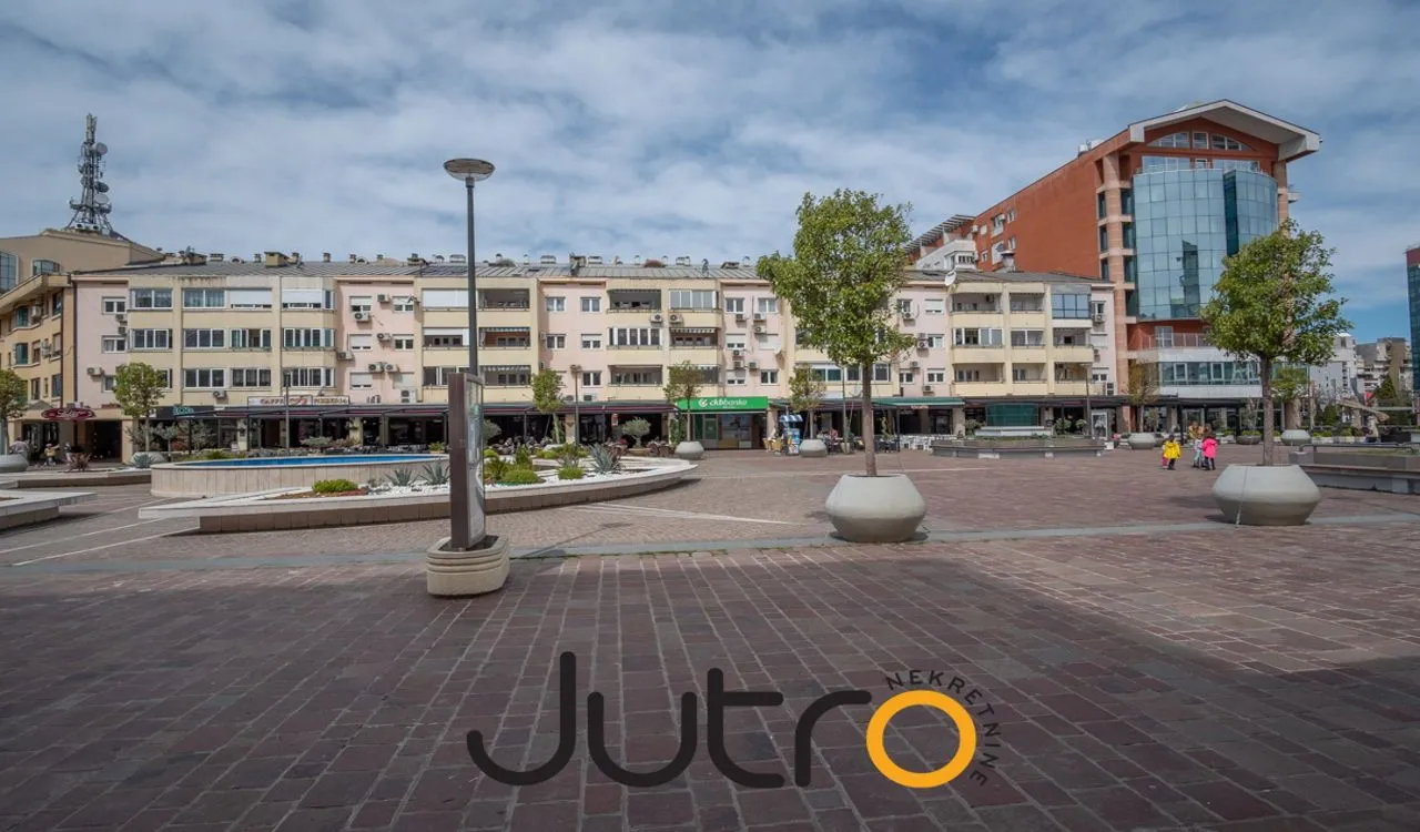 Izdavanje, dvosoban stan, 85m², Preko Morače, Podgorica