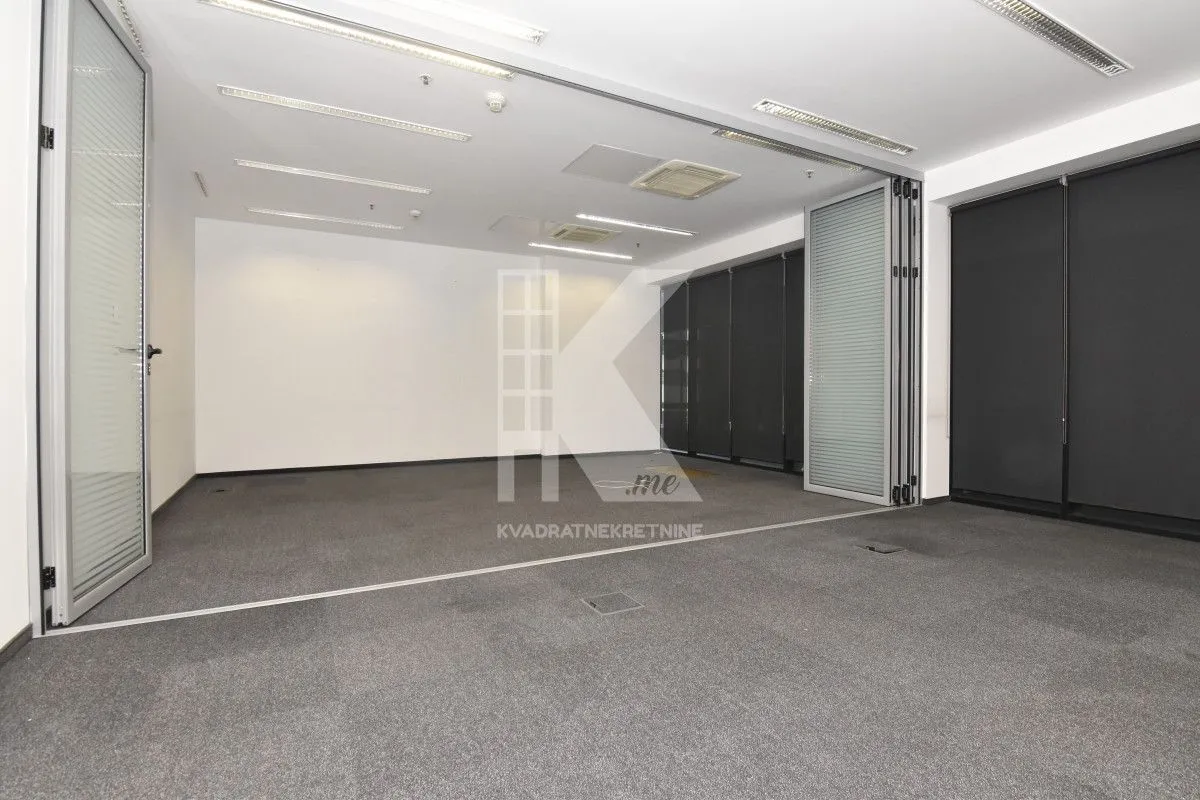 Rent, office space, 59m², Preko Morače, Podgorica