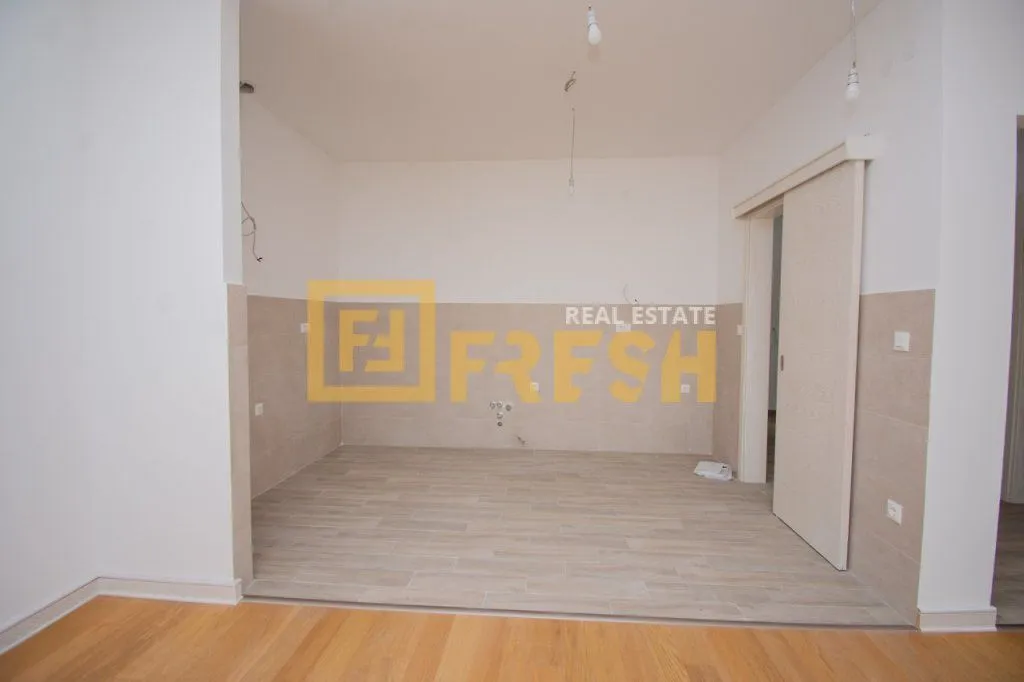 Prodaja, trosoban stan, 139m², Gornja Gorica, Podgorica