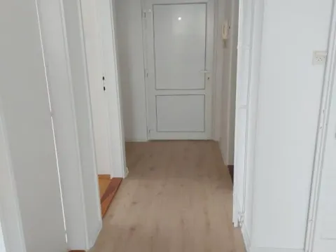 Sale, three bedroom apartment, 61m², Bulevar Oslobodjenja, Novi Sad Sve Podlokacije - image 19