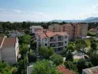 Prodaja, kuća, 436m², Tološka šuma, Podgorica - image 7
