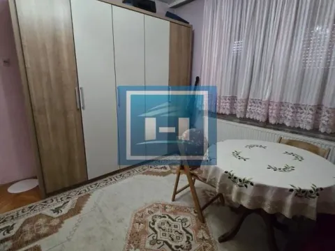 Prodaja, kuća, 250m², Vranje, Srbija - image 4