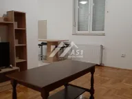 Izdavanje, stan, 28m², Bulevar patrijarha Pavla, Novi Sad Sve Podlokacije - image 5