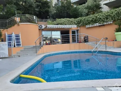 Sale, one bedroom apartment, 50m², Petrovac, Budva - image 16
