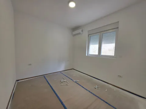 Prodaja, dvosoban stan, 64m², Budva, Crna Gora - image 11