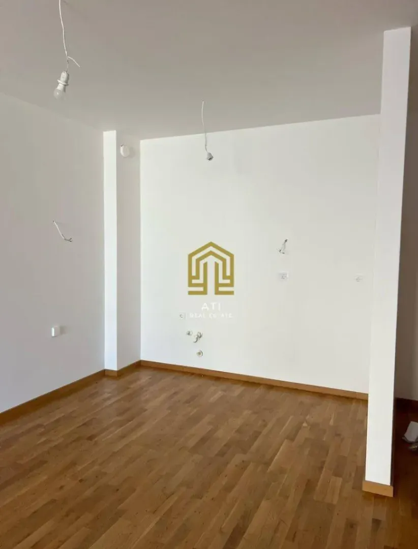 Prodaja, dvosoban stan, 62m², Bečići, Budva