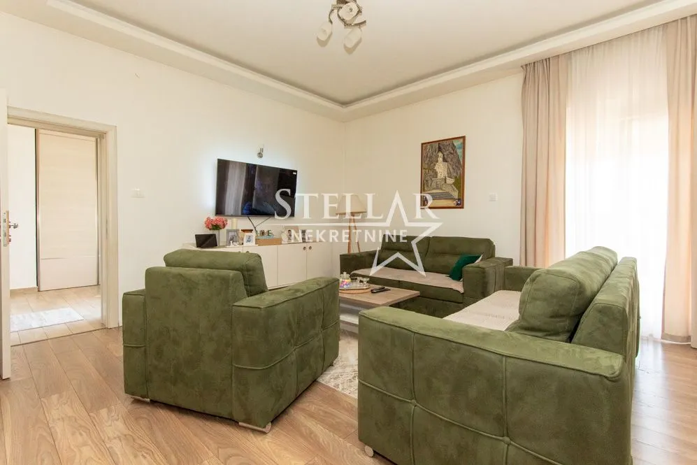Sale, house, 120m², Donji Kokoti, Podgorica