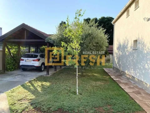 Izdavanje, dvosoban stan, 100m², Gornja Gorica, Podgorica - image 9