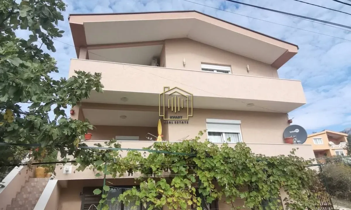 Prodaja, kuća, 260m², Šušanj, Bar