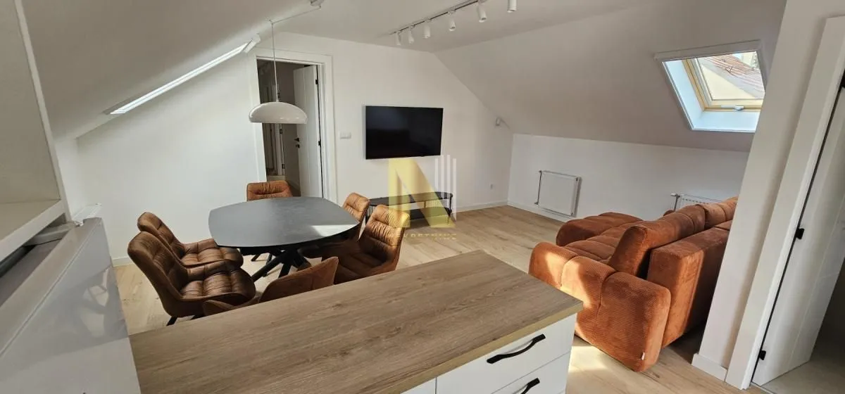 Rent, three bedroom apartment, 78m², Centar, Novi Sad