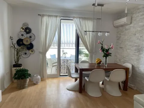 Prodaja, trosoban stan, 91m², Centar, Budva - image 14
