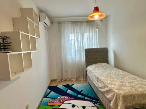 Izdavanje, trosoban stan, 76m², City Kvart, Podgorica - image 9
