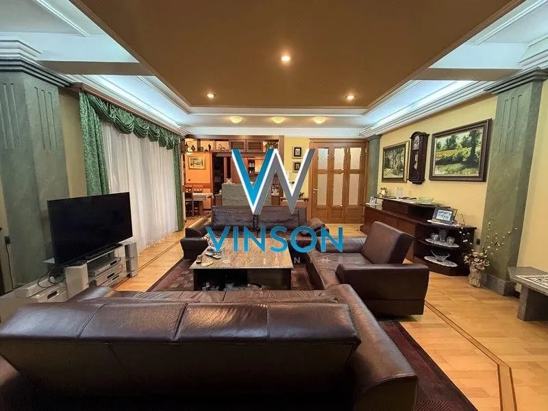 Prodaja, stan, 194m², Bulevar Oslobodjenja, Novi Sad Sve Podlokacije
