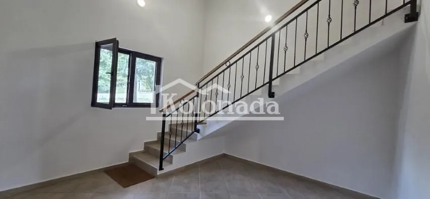 Prodaja, kuća, 190m², Sopot, Beograd