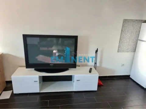 Izdavanje, dvosoban stan, 60m², Savski Venac, Beograd - image 3
