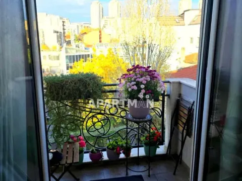 Prodaja, trosoban stan, 68m², Lekino Brdo, Voždovac Sve Podlokacije - image 1