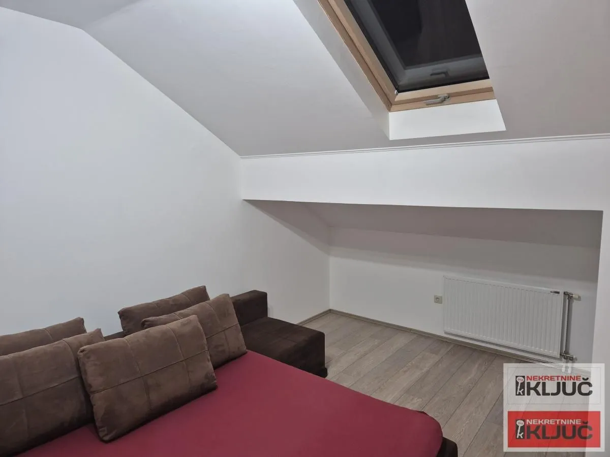 Prodaja, četvorosoban stan, 119m², Nova Detelinara, Novi Sad Sve Podlokacije