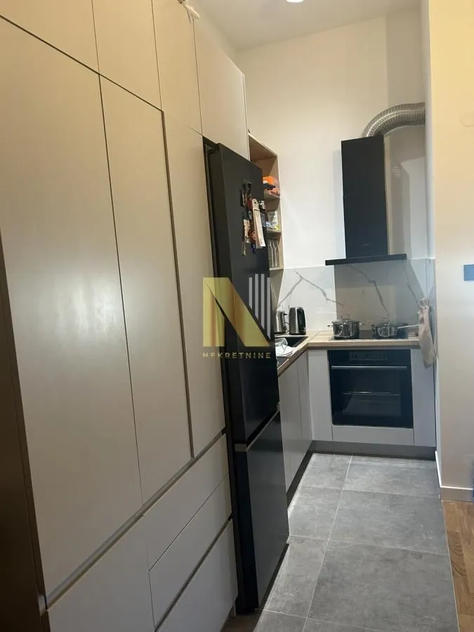 Prodaja, dvosoban stan, 43m², Petrovaradin, Novi Sad