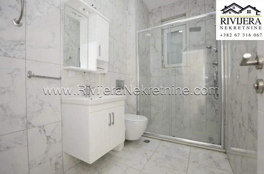 Prodaja, trosoban stan, 150m², Bijela, Herceg Novi