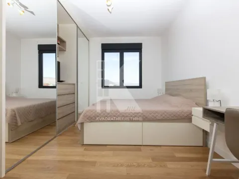 Izdavanje, trosoban stan, 95m², Kruševac, Podgorica - image 7