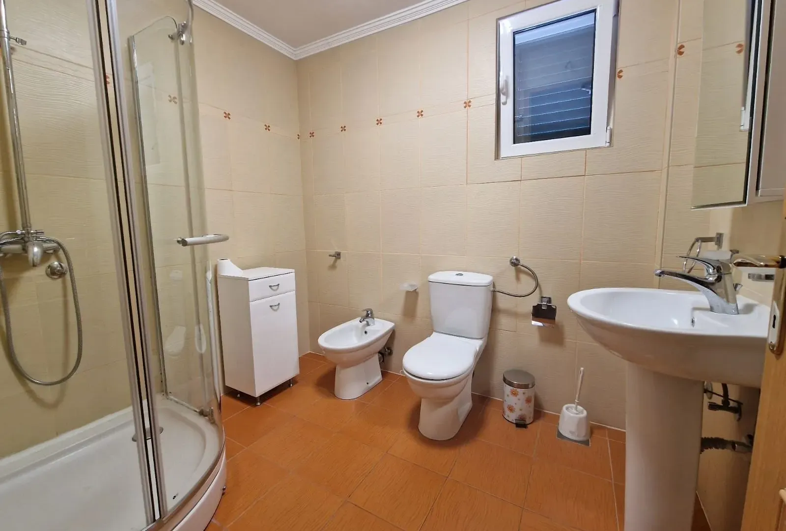 Sale, house, 370m², Sveti Stefan, Budva
