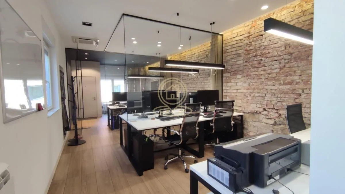 Rent, office space, 42m², Lion, Zvezdara Sve Podlokacije
