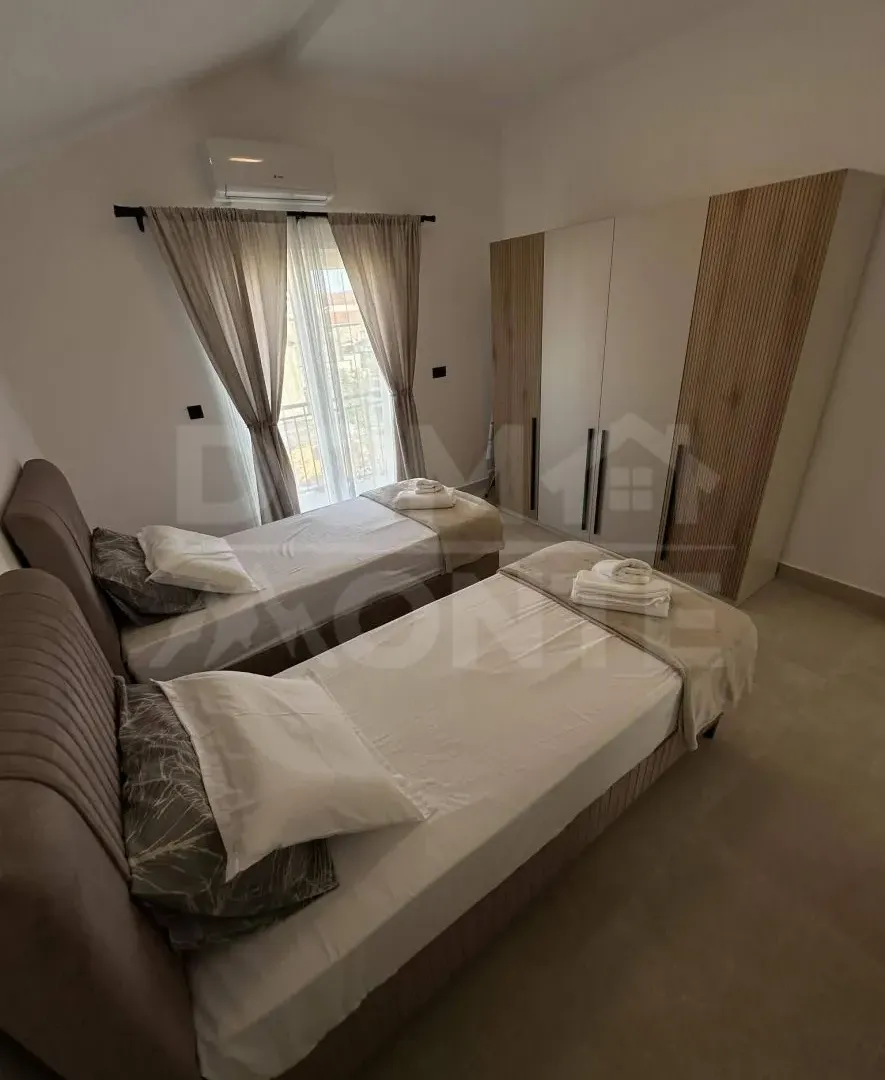 Rent, two bedroom apartment, 90m², Seljanovo, Tivat