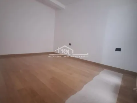 Prodaja, dvosoban stan, 78m², Zvezdara Sve Podlokacije, Beograd - image 8